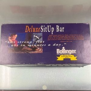 Sit Up bar held by door